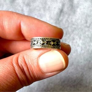 Chain Design Ring |‎ Sz 6​